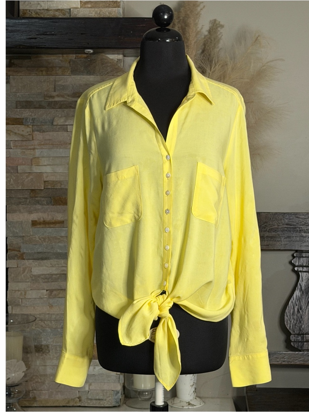 Karen Kane Yellow Tie-Front Button-Down Shirt